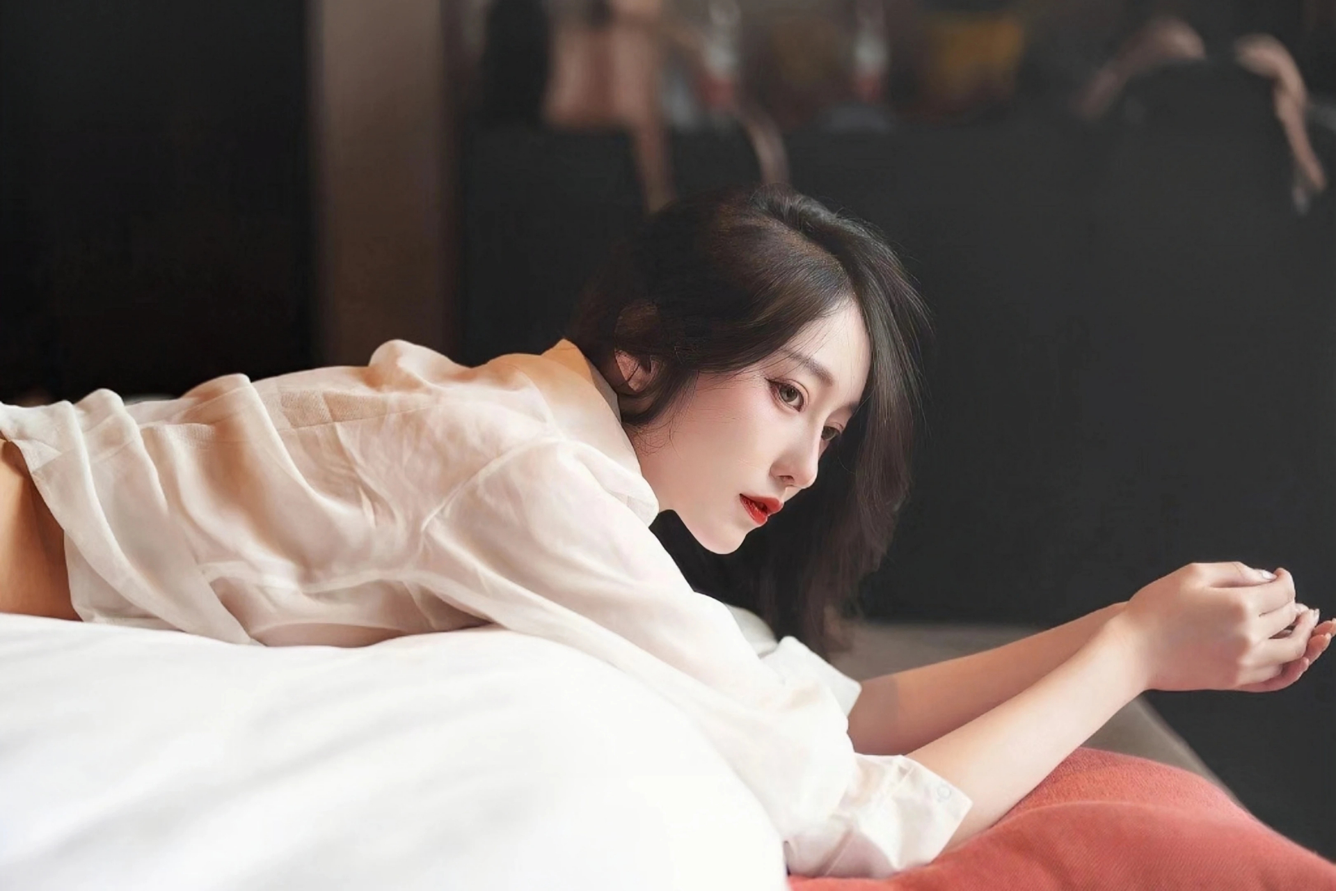 中方和欧洲议会决定同步全面取消对相互交往的限制